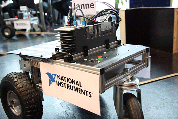 解讀機器人的電機控制原理——西安泰富西瑪電機(西安西瑪電機集團股份有限公司)官方網站 解讀機器人的電機控制原理——西安泰富西瑪電機(西安西瑪電機集團股份有限公司)官方網站